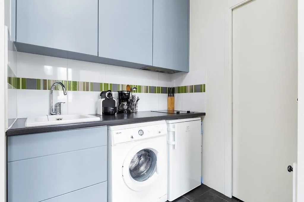Appartement Blanc Et Gris Paris 0*,